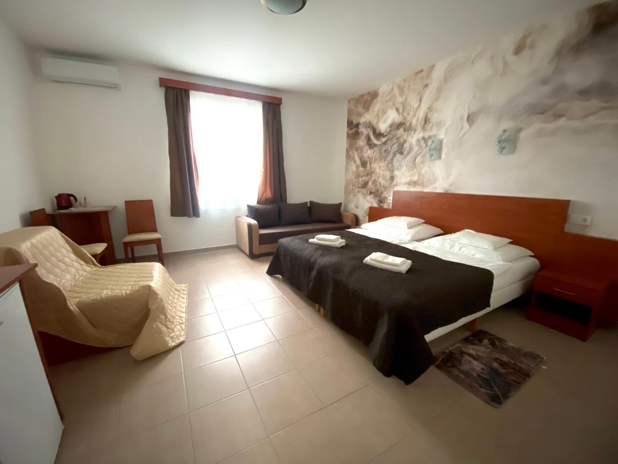 Ligetalja Termal Hotel Peneszlek Exteriér fotografie