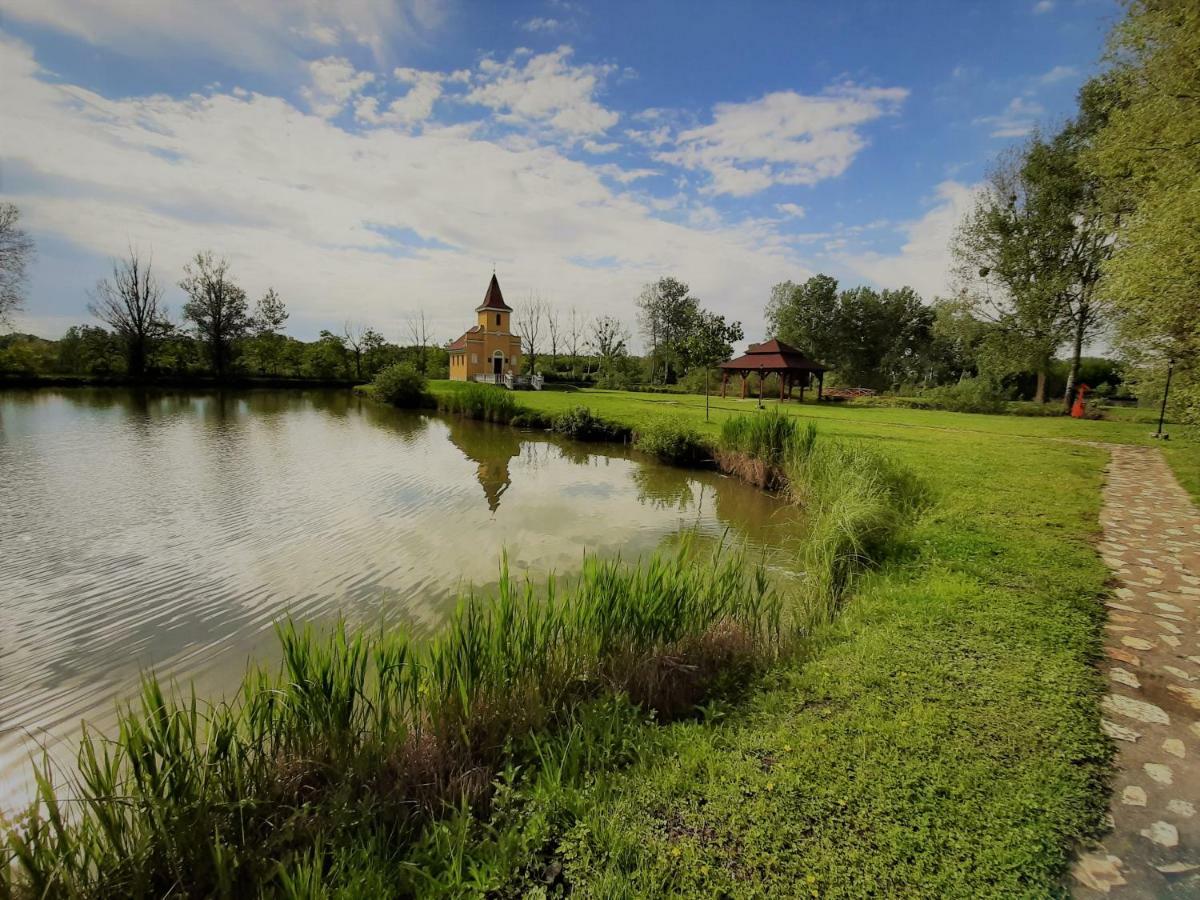 Ligetalja Termal Hotel Peneszlek Exteriér fotografie