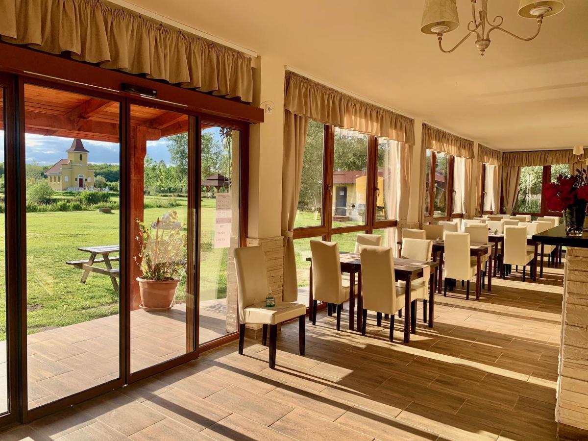 Ligetalja Termal Hotel Peneszlek Exteriér fotografie